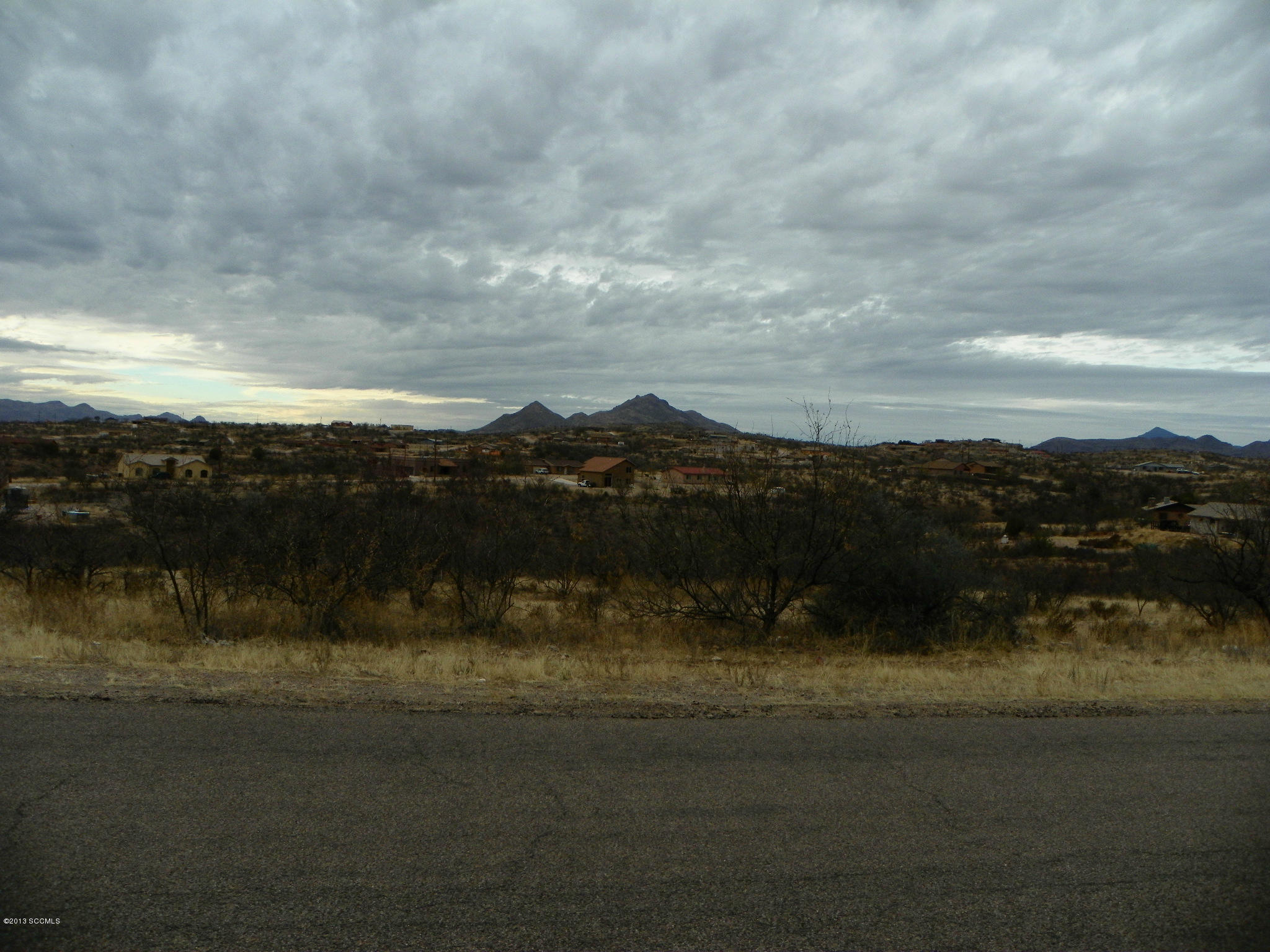 973 Calle Coyote Rio Rico, AZ 85648 - Photo 4 of 4 Gallery Image 4