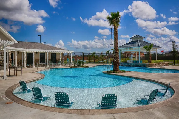 $331,900 | 13924 Starboard Reach Drive, Texas City, TX 77510