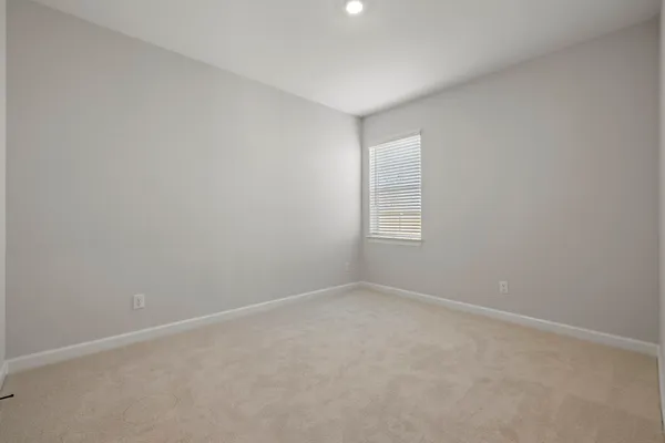 $331,900 | 13924 Starboard Reach Drive, Texas City, TX 77510