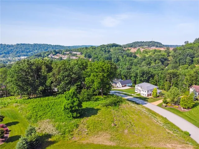 a view of an outdoor space and a yard