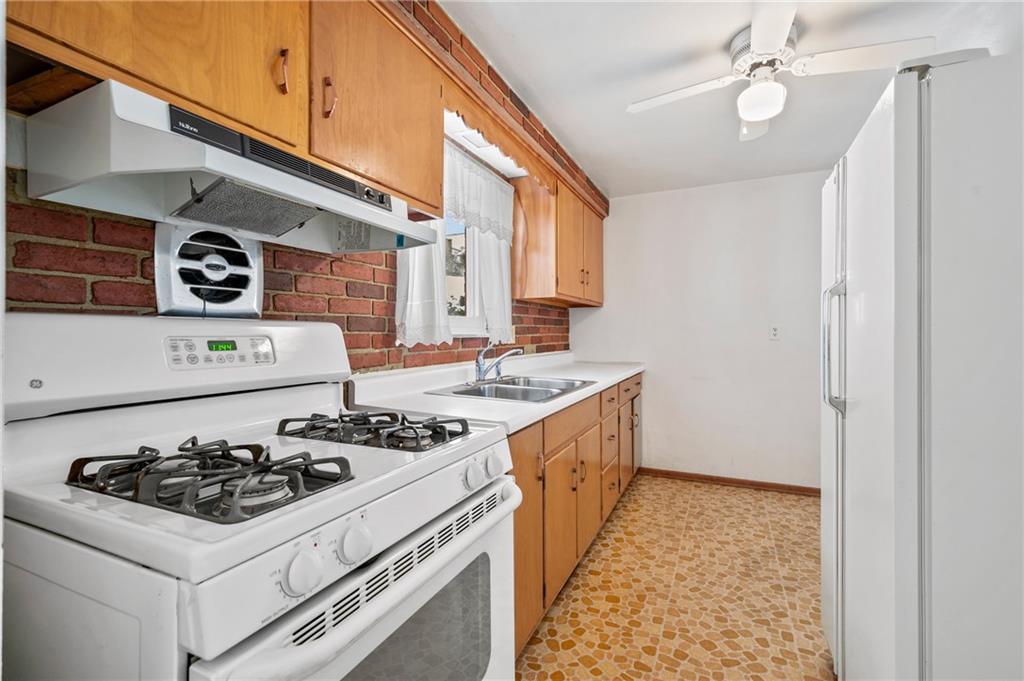 188 Seavey Road Pittsburgh, PA 15223 - Photo 12 of 25 Gallery Image 12
