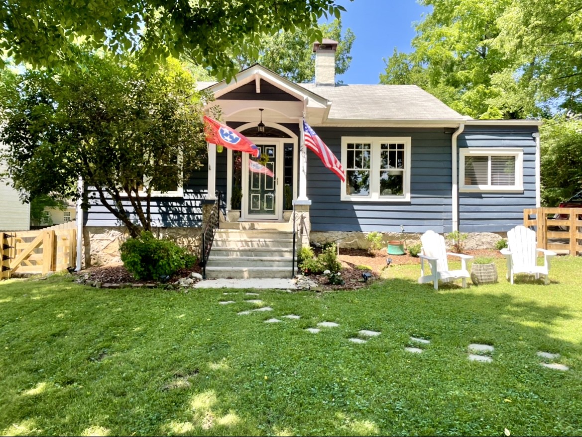 201 Bellmore Avenue, Nashville, TN 37209 Compass