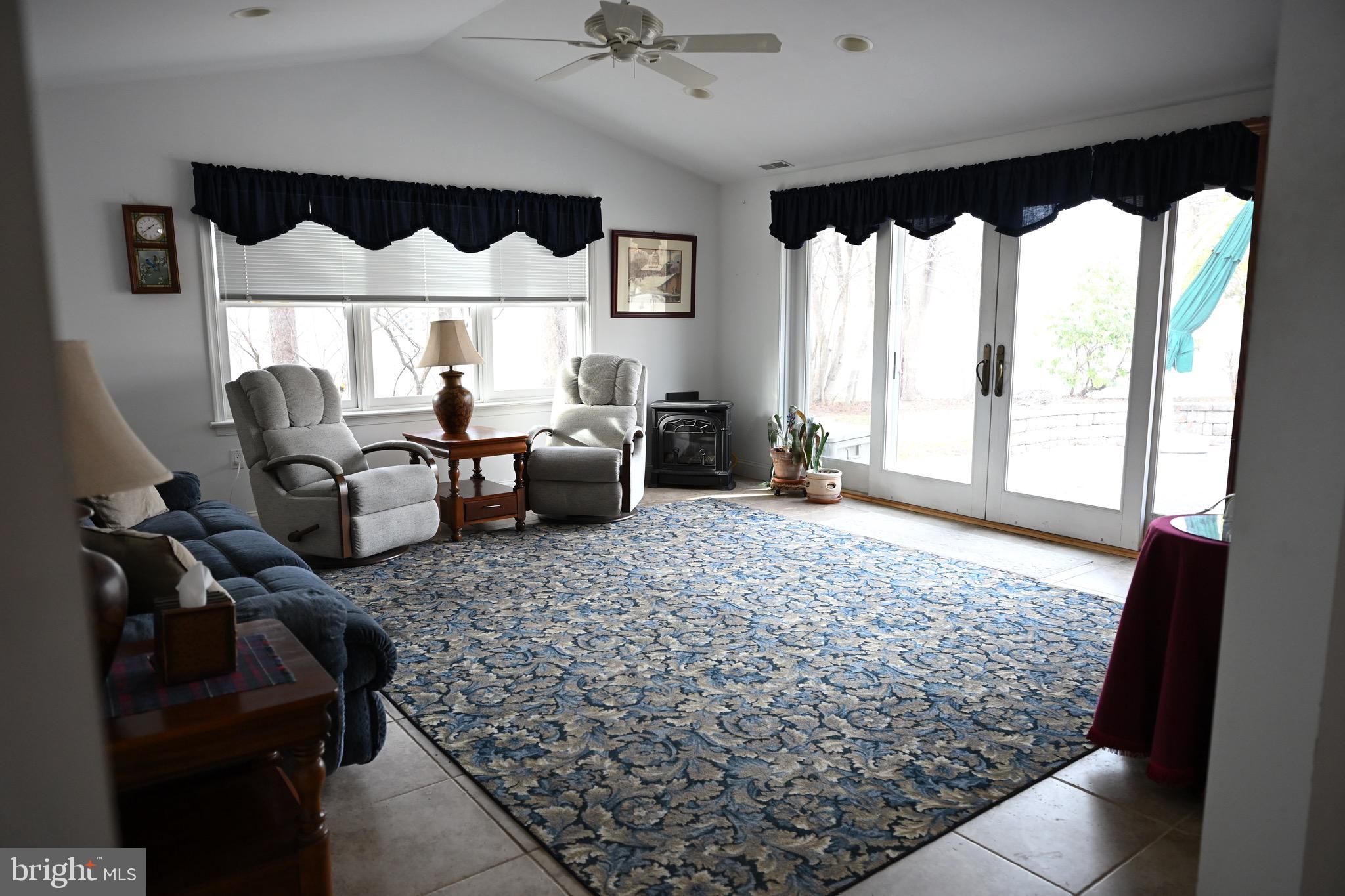 1009 Cromwell Road Glenside, PA 19038 - Photo 12 of 39 Gallery Image 12