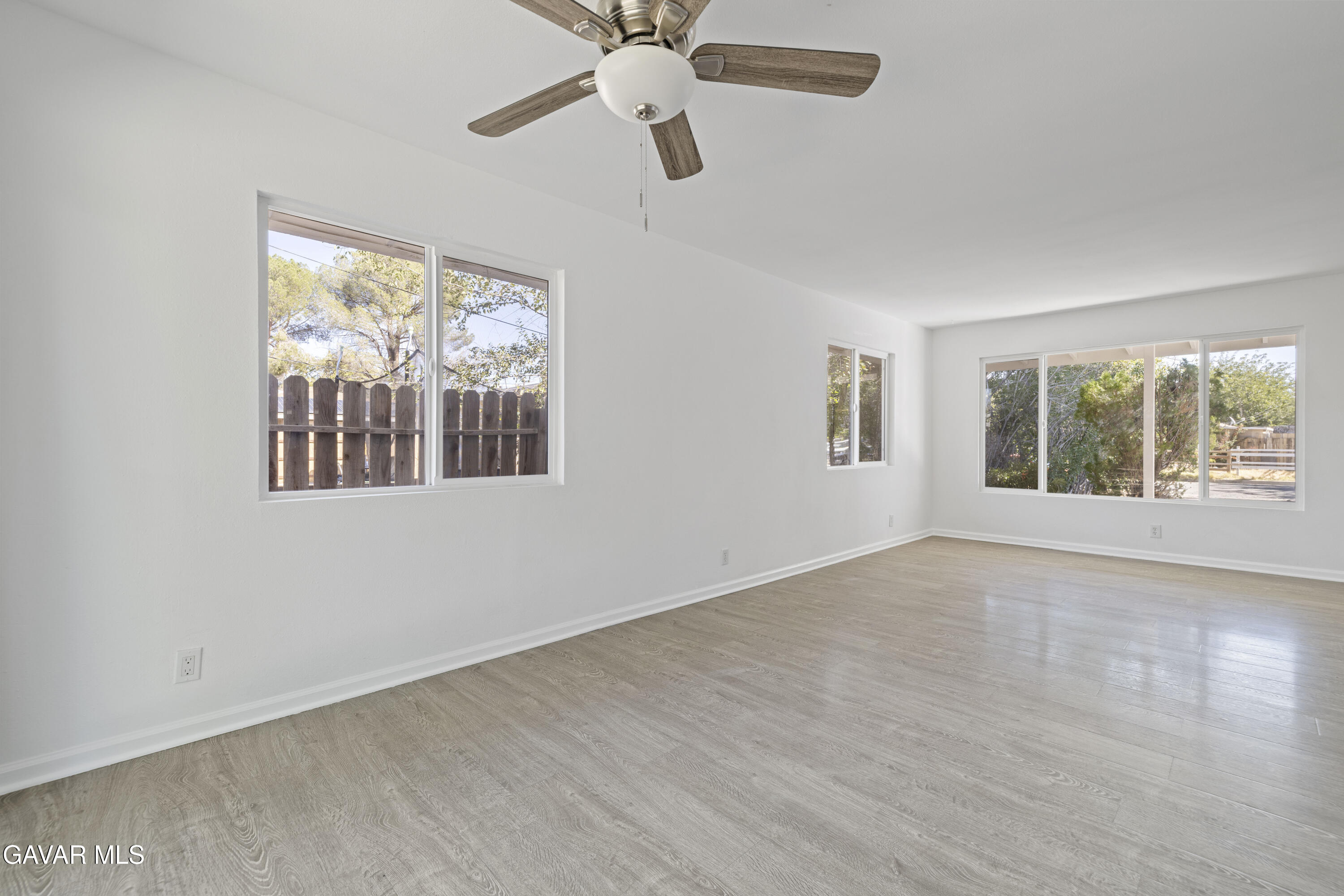 45517 Kingtree Avenue Lancaster, CA 93534 - Photo 23 of 51 IMG_0922