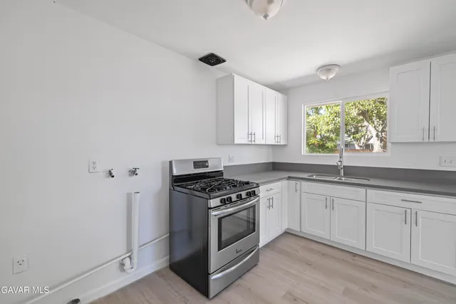 $489,999 | 45517 Kingtree Avenue, Lancaster, CA 93534