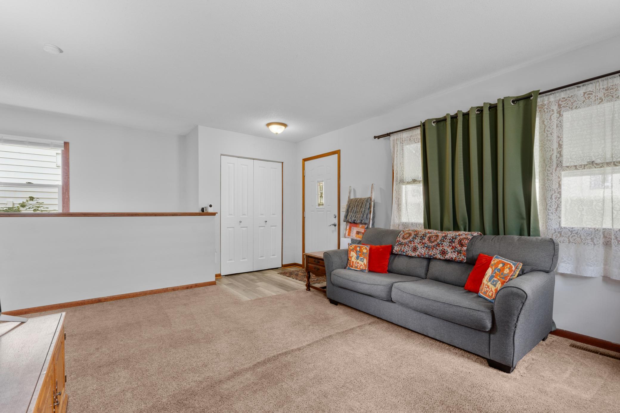 1832 1st Avenue Southeast Rochester, MN 55904 - Photo 5 of 37