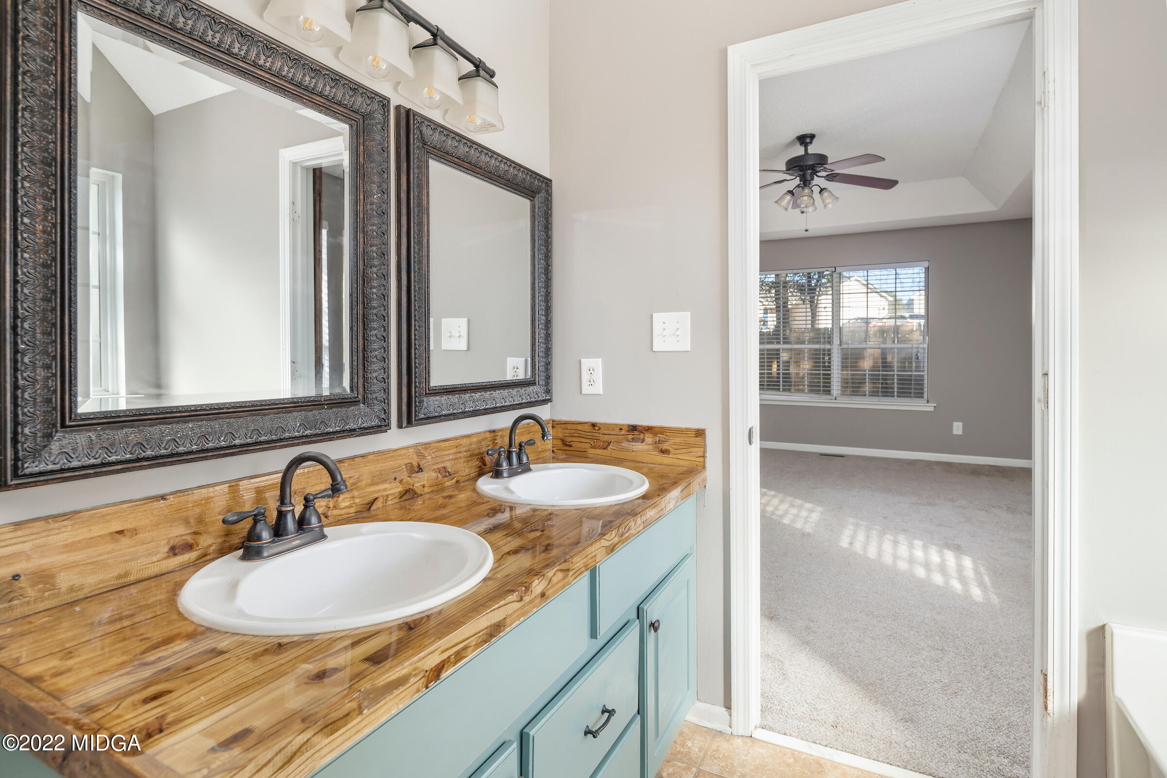 300 Spring Creek Drive Perry, GA 31069 - Photo 18 of 25 221213_300_Spring_Creek_DR_Perry_0105