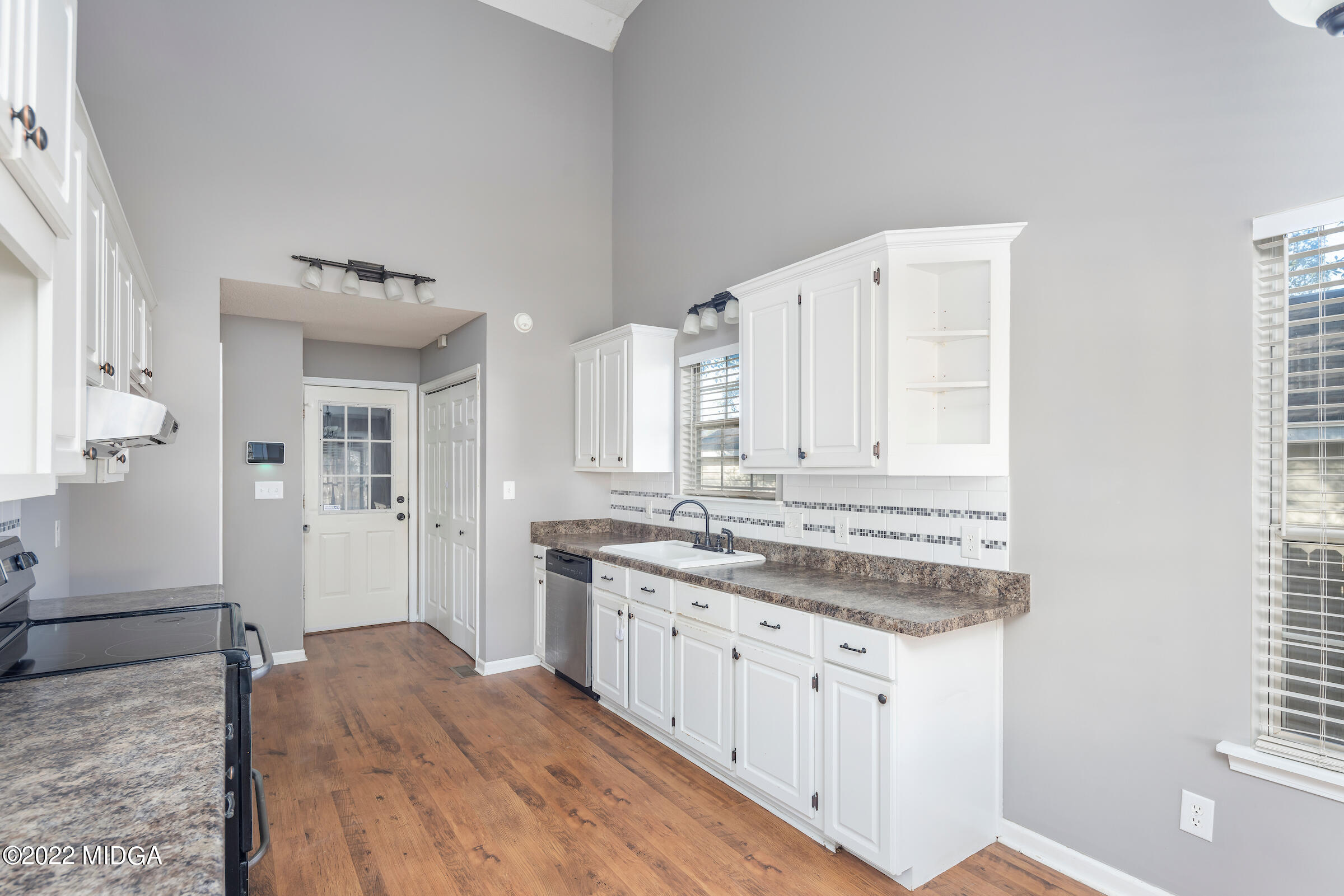 300 Spring Creek Drive Perry, GA 31069 - Photo 21 of 25 221213_300_Spring_Creek_DR_Perry_0130