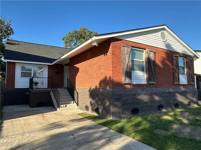 $229,000 | 4021 Camphor Street, Marrero, LA 70072