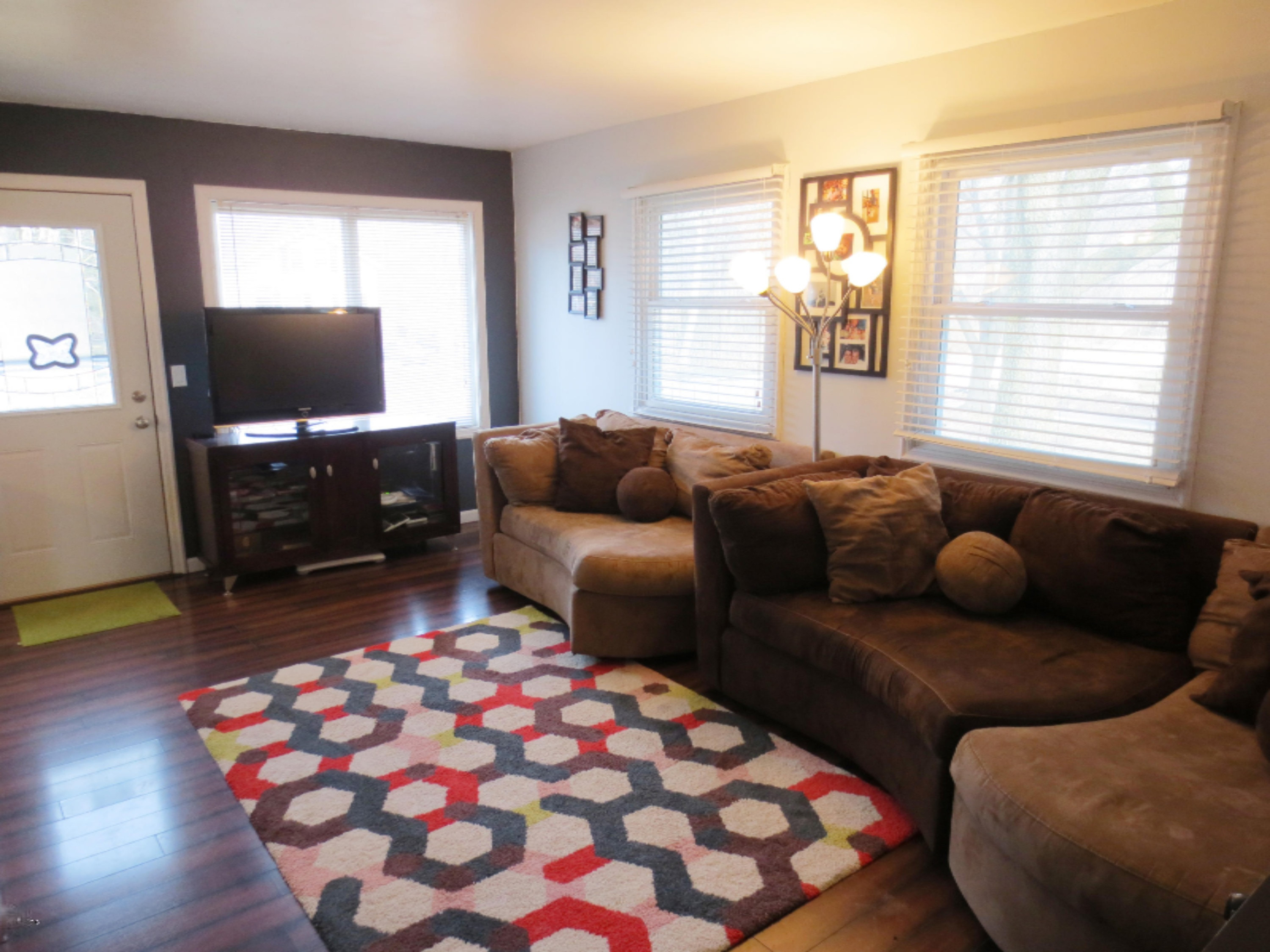 1887 Letart Avenue Muskegon, MI 49441 - Photo 5 of 15 living 2