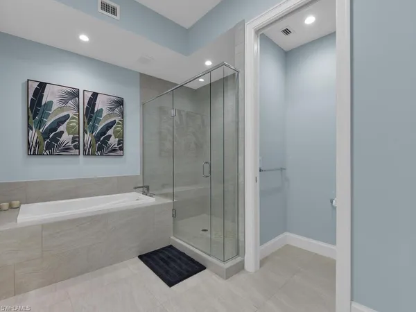 $16,500 | 1111 Central Avenue, Unit 216, Naples, FL 34102