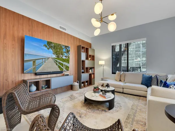 $16,500 | 1111 Central Avenue, Unit 216, Naples, FL 34102