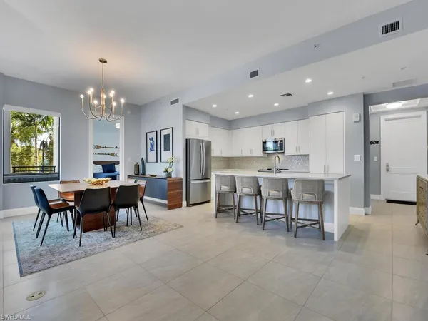 $16,500 | 1111 Central Avenue, Unit 216, Naples, FL 34102