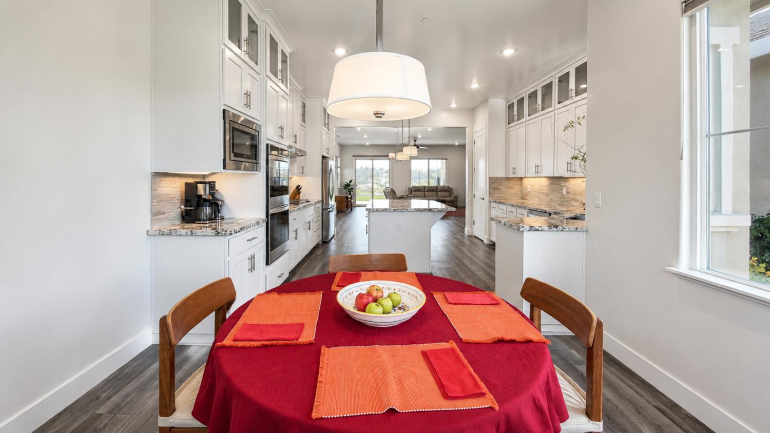 1233 Buck Ridge Rocklin, CA 95765 - Photo 8 of 25 Gallery Image 8