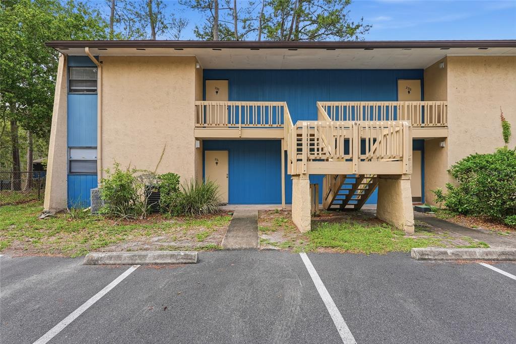 2811 Southwest Archer Road, Unit Y232 Gainesville, FL 32608 - Photo 1 of 30