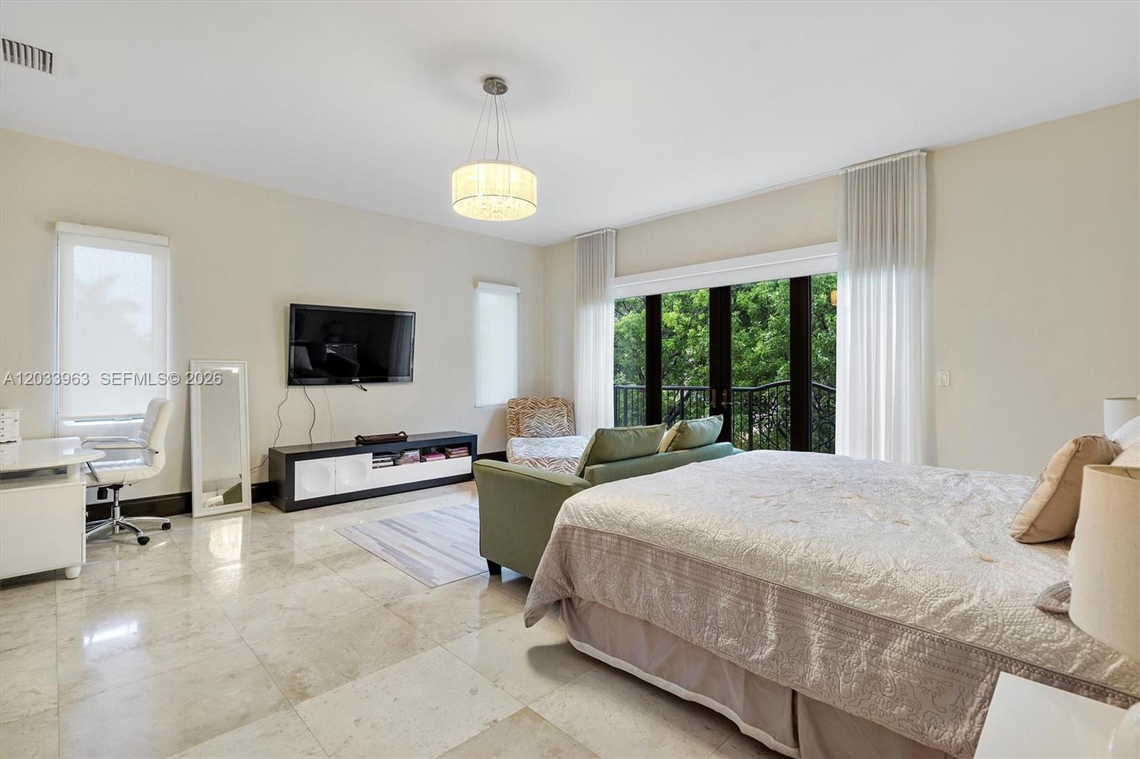 18825 North Bay Road Sunny Isles Beach, FL 33160 - Photo 27 of 76