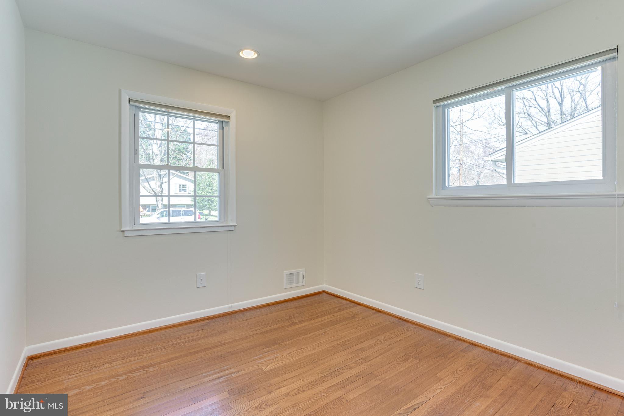 609 Denham Road Rockville, MD 20851 - Photo 12 of 32 BEDROOM 1