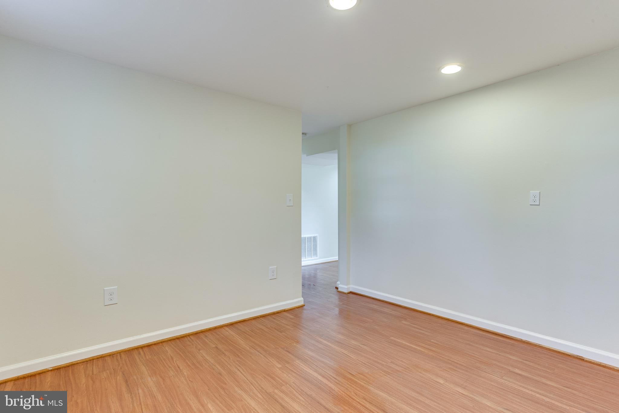 609 Denham Road Rockville, MD 20851 - Photo 21 of 32 FAMILY ROOM