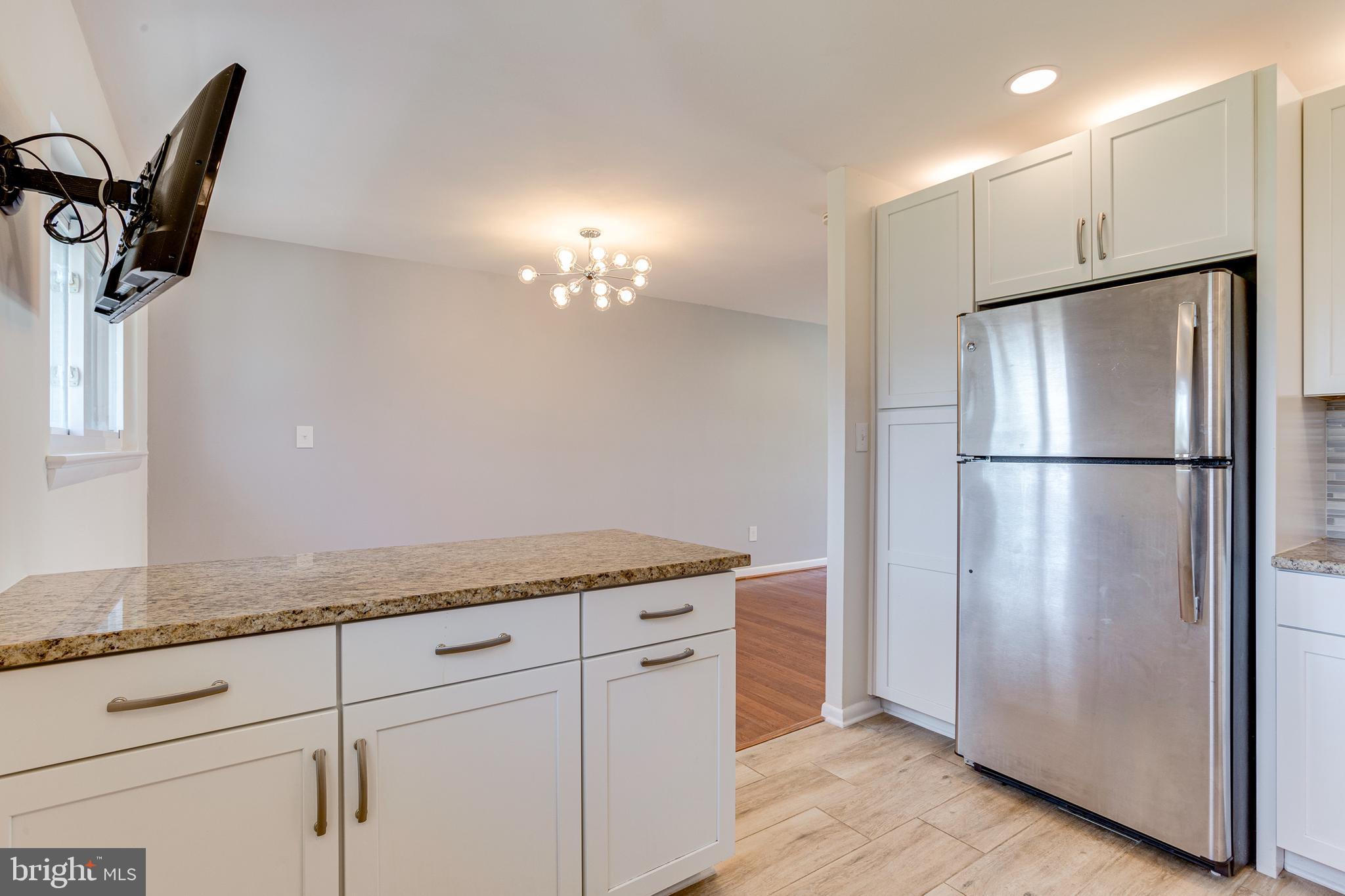609 Denham Road Rockville, MD 20851 - Photo 9 of 32 KITCHEN