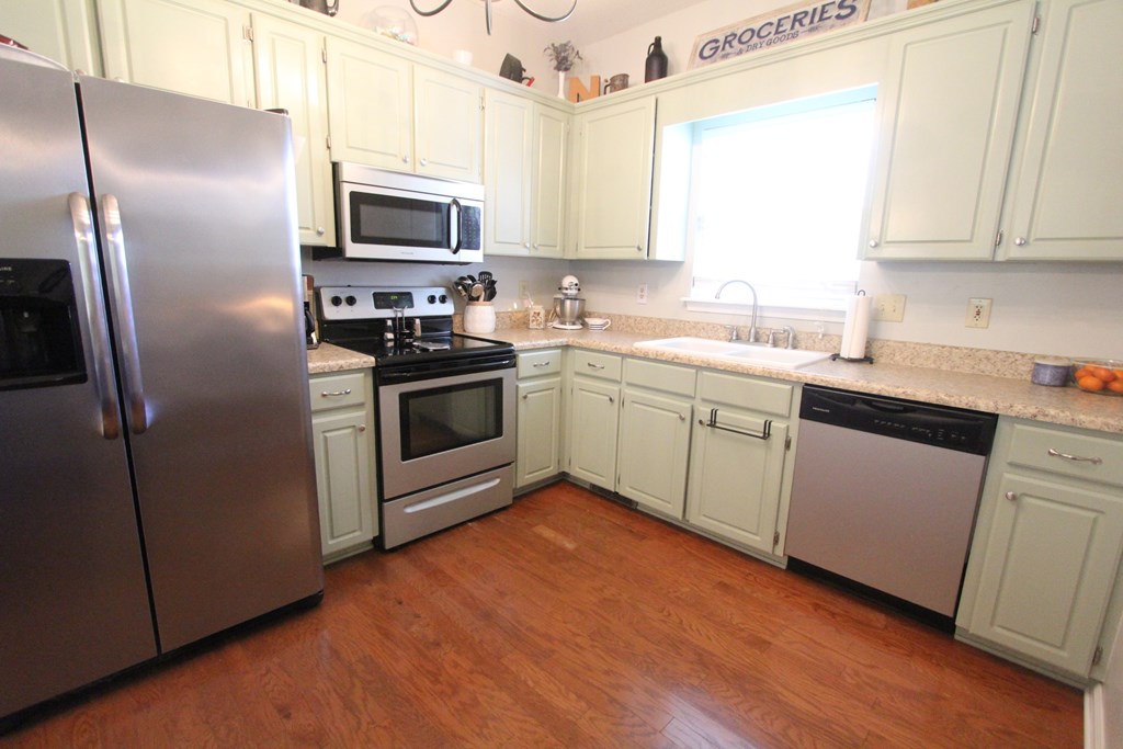 210 Laurel Ridge Way Greenwood, SC 29649 - Photo 6 of 20 Gallery Image 6