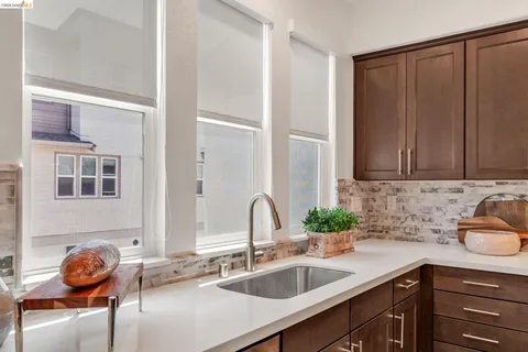 $1,380,000 | 820 East Duane Avenue, Unit 5, Sunnyvale, CA 94085