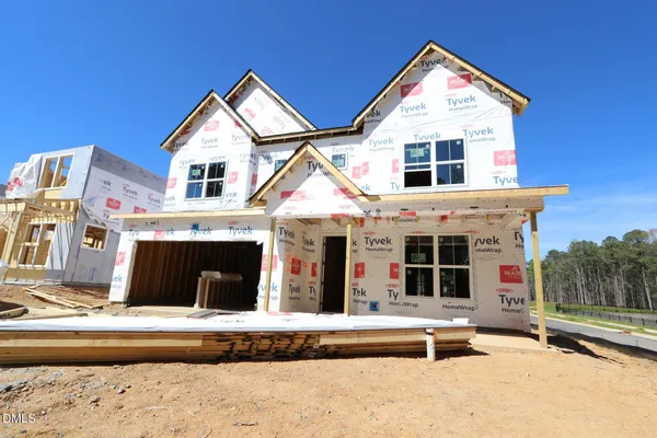 $779,900 | 2466 Vetrina Way, Apex, NC 27502