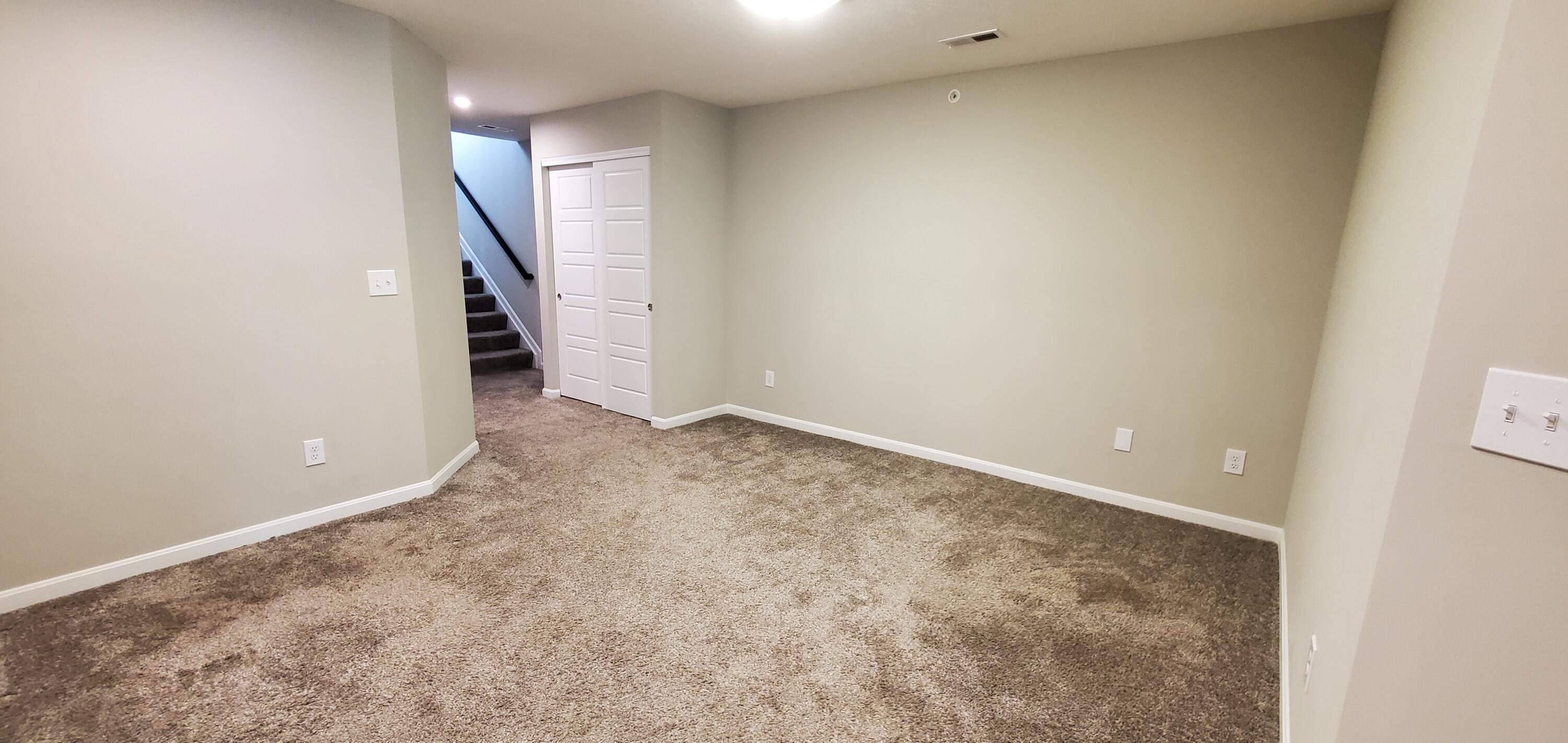 686 Daphne Way Fort Mitchell, KY 41017 - Photo 10 of 32 20240426_122138