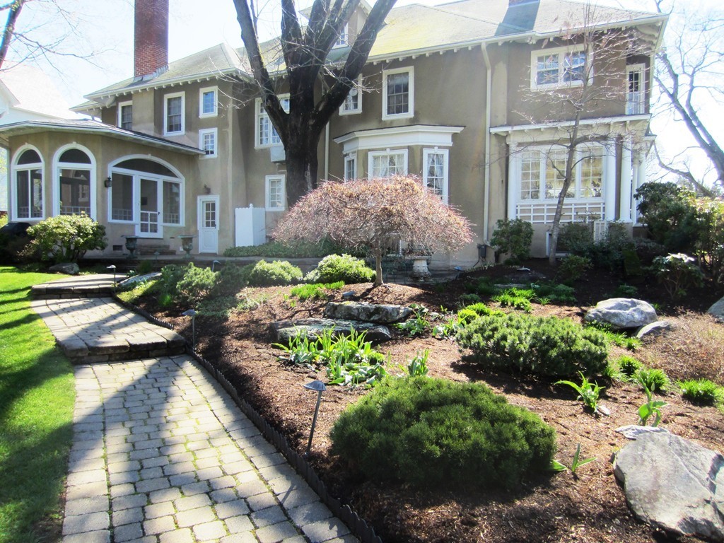 92 Church Street Ware, MA 01082 - Photo 4 of 30 Gallery Image 4