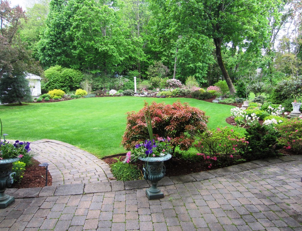92 Church Street Ware, MA 01082 - Photo 6 of 30 Gallery Image 6