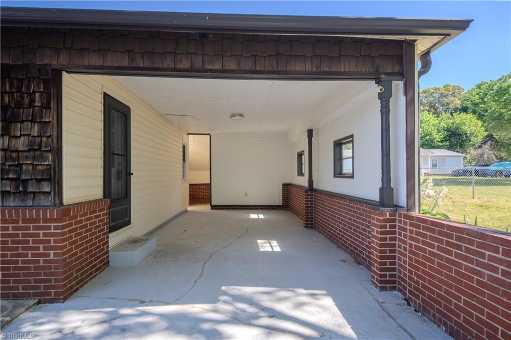 1690 Community Road Lexington, NC 27295 - Photo 27 of 29