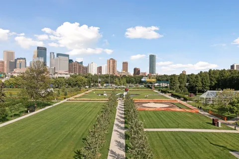 $395,000 | 48 Groveland Terrace, Unit 313, Minneapolis, MN 55403