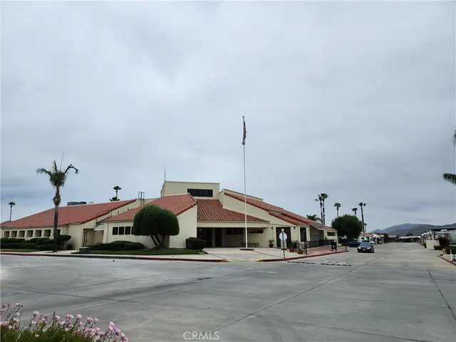 $1,333 | 1295 South Cawston Avenue, Unit 267, Hemet, CA 92545