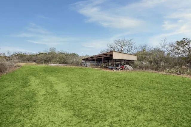 $750,000 | 420 Rocky Road, Marble Falls, TX 78654