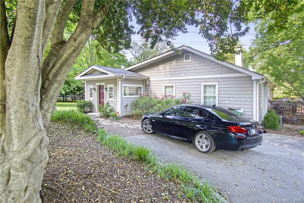 1400 Brook Road Charlotte, NC 28205 - Photo 3 of 47 Gallery Image 3