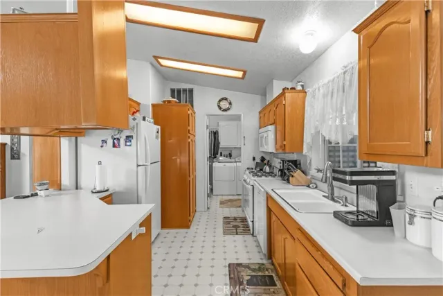 $165,000 | 3850 East Atlantic, Unit 284, Highland, CA 92346