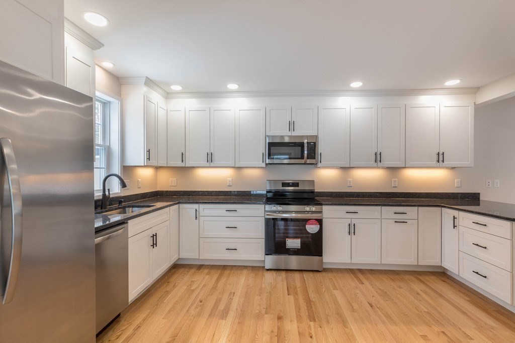 6 Reed Street Leominster, MA 01453 - Photo 2 of 26 Gallery Image 2