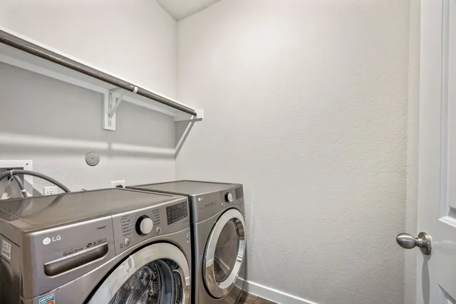 $325,000 | 15710 Cairnwell Bend Drive, Humble, TX 77346