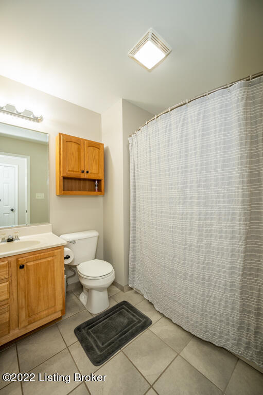 8708 Shepherdsville Road Louisville, KY 40219 - Photo 28 of 70 DN2_8804