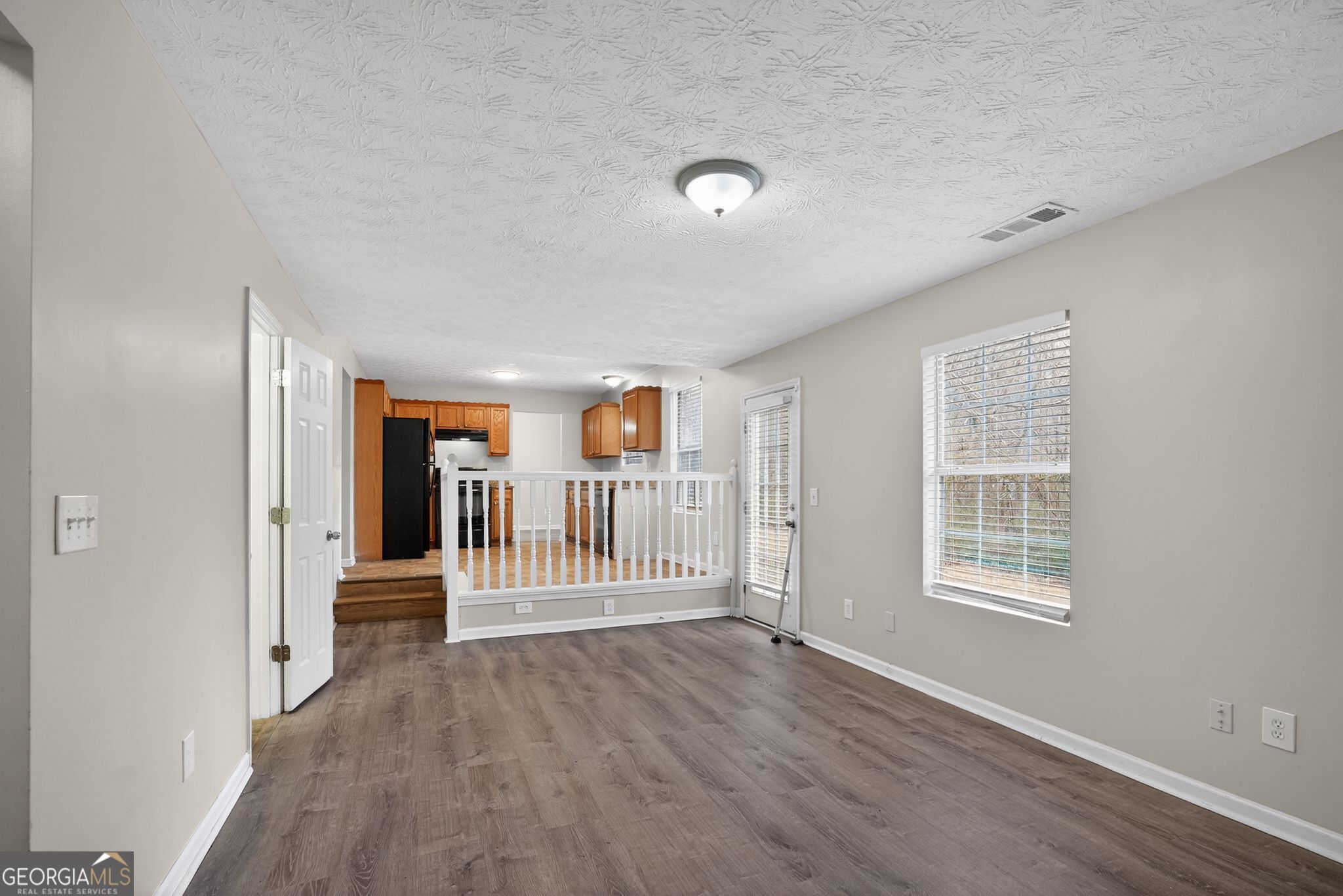 2247 Clayton Ridge Lithonia, GA 30058 - Photo 6 of 35