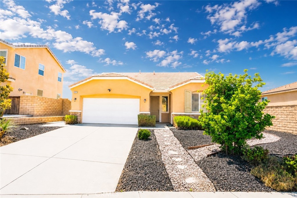 26725 Emperor Road Menifee, CA 92585 - Photo 1 of 21