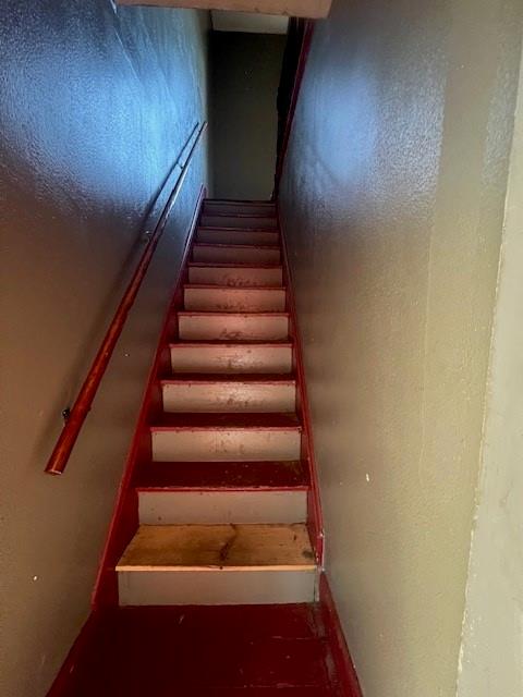 1247 Walnut Street Stoneboro, PA 16153 - Photo 13 of 18 a view of entryway