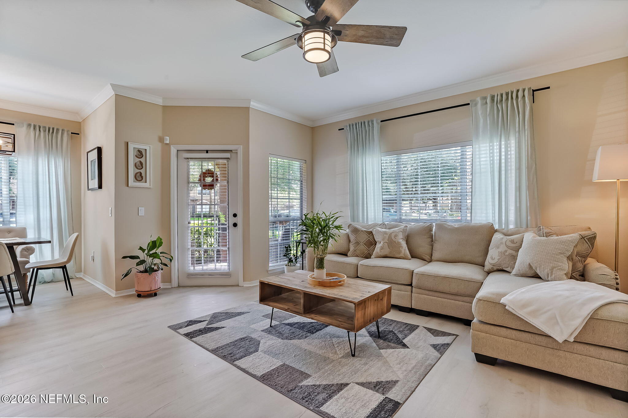 10961 Burnt Mill Road, Unit 711 Jacksonville, FL 32256 - Photo 3 of 50 3) 73339-6a3998d90742d
