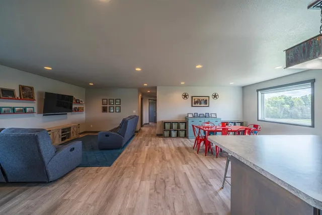 $659,000 | 27196 Co Highway 21, Detroit Lakes, MN 56501