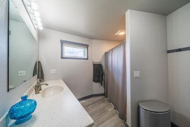 $659,000 | 27196 Co Highway 21, Detroit Lakes, MN 56501