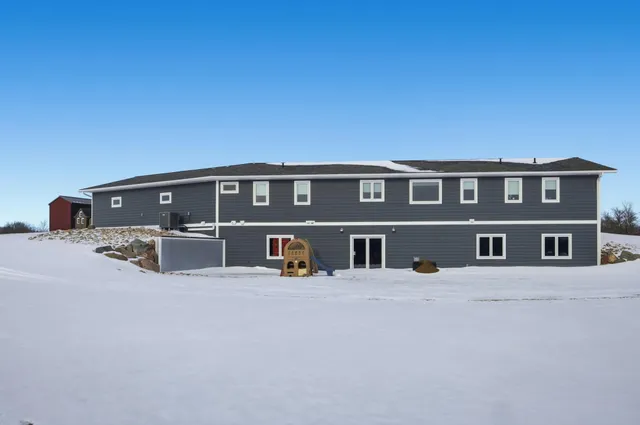 $659,000 | 27196 Co Highway 21, Detroit Lakes, MN 56501
