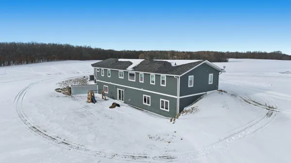 $659,000 | 27196 Co Highway 21, Detroit Lakes, MN 56501