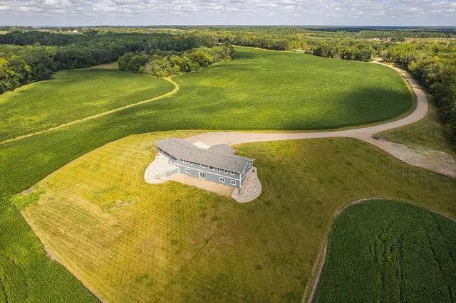 $659,000 | 27196 Co Highway 21, Detroit Lakes, MN 56501