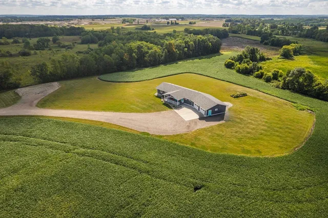 $659,000 | 27196 Co Highway 21, Detroit Lakes, MN 56501