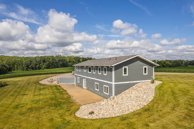 $659,000 | 27196 Co Highway 21, Detroit Lakes, MN 56501