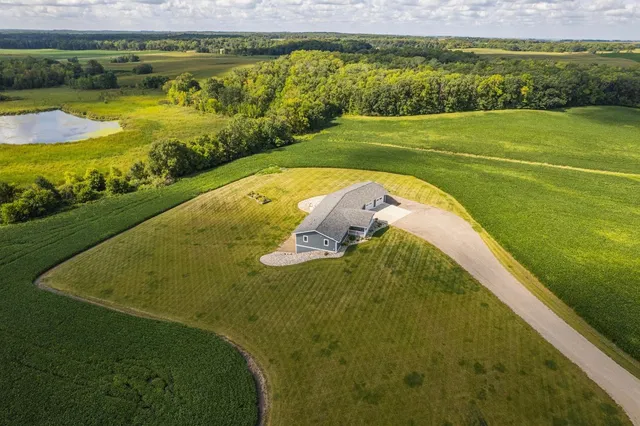 $659,000 | 27196 Co Highway 21, Detroit Lakes, MN 56501